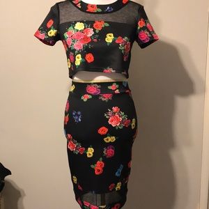 Crop top and skirt set.